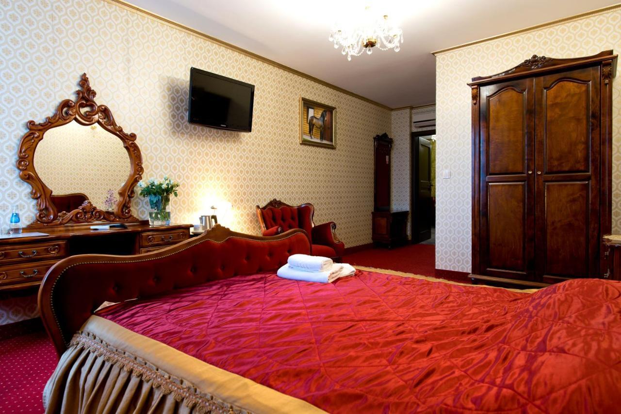 Hotel Campari Gora Motyczna Bagian luar foto