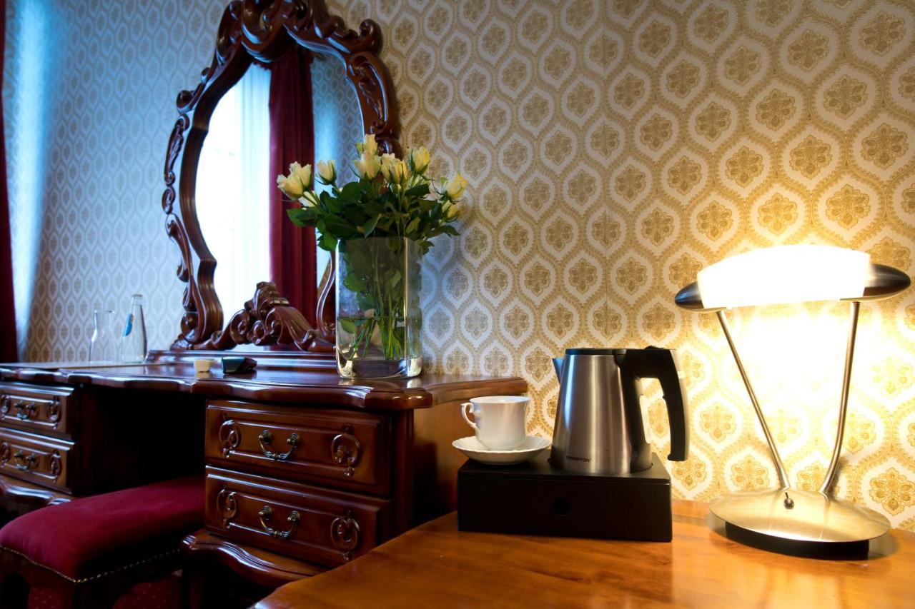 Hotel Campari Gora Motyczna Bagian luar foto