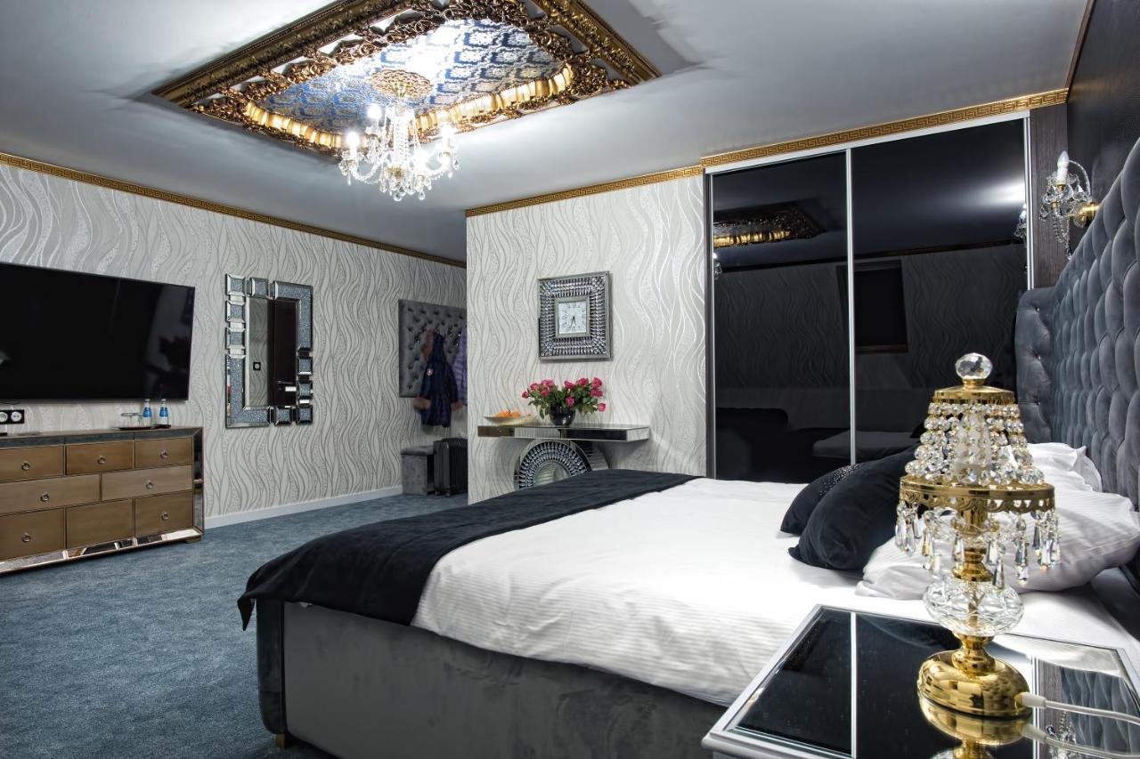 Hotel Campari Gora Motyczna Bagian luar foto